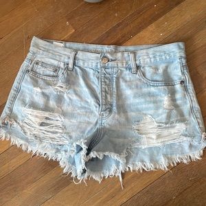 American Eagle Outfitters— Tomgirl Shortie— Size 12
